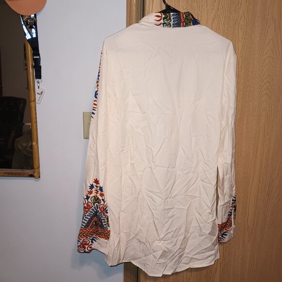 NEW Men's African Dashiki Dress Shirt Beige Medium - Picture 4 of 5